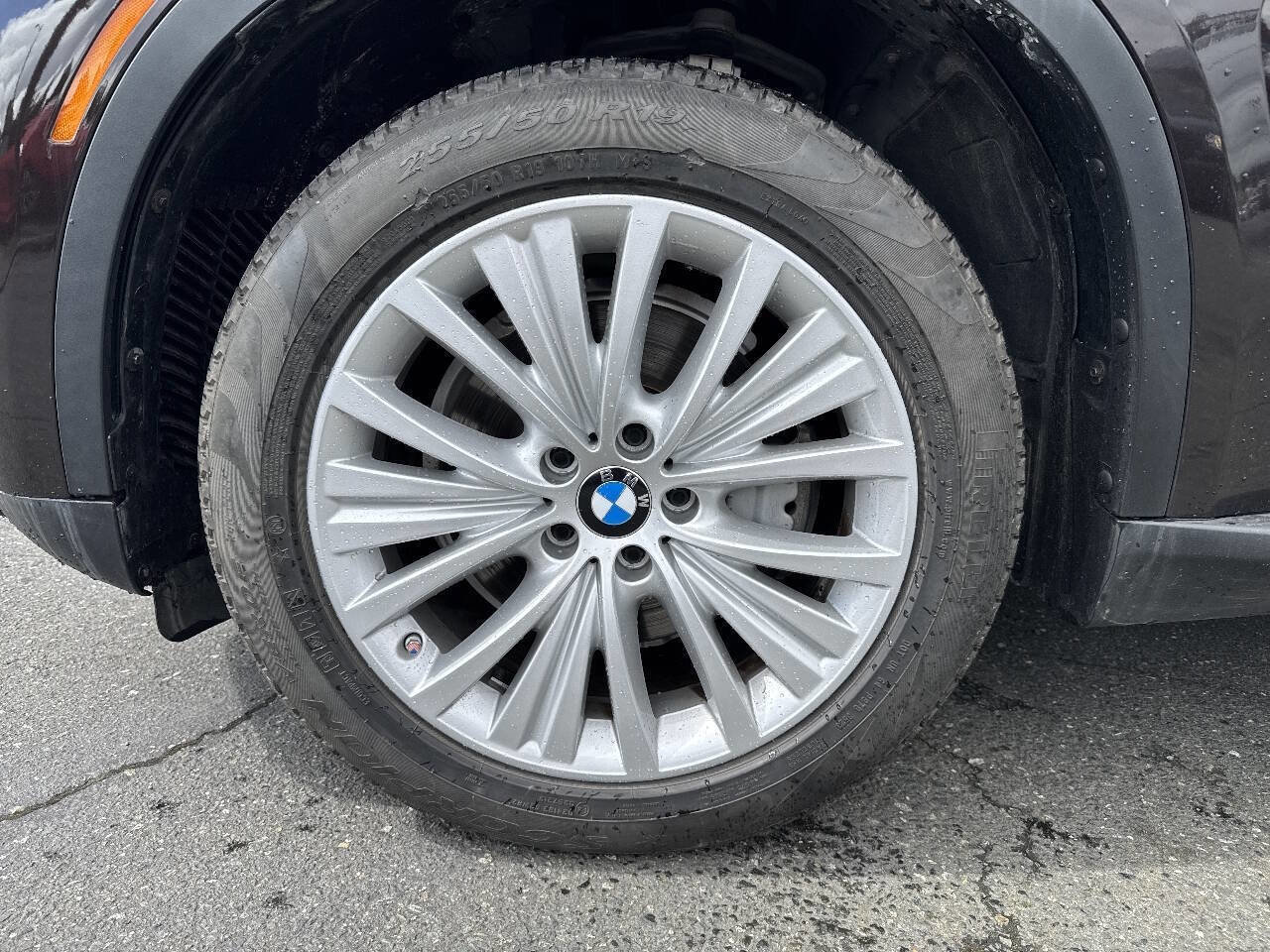 Used 2017 BMW X5 xDrive40e image 2