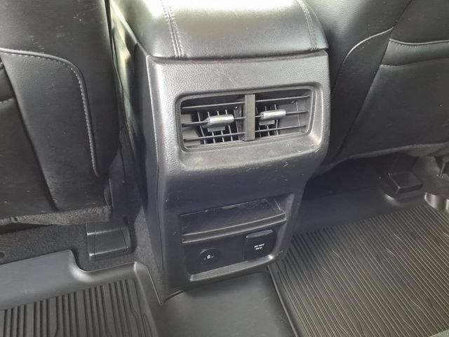Used 2024 Ford Edge SEL w/ Convenience Package AWD/4WD image 13