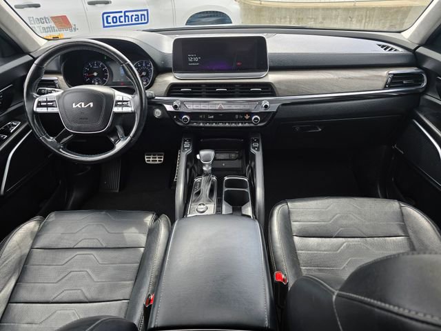Certified 2022 Kia Telluride SX w/ SX Prestige Package AWD/4WD image 22