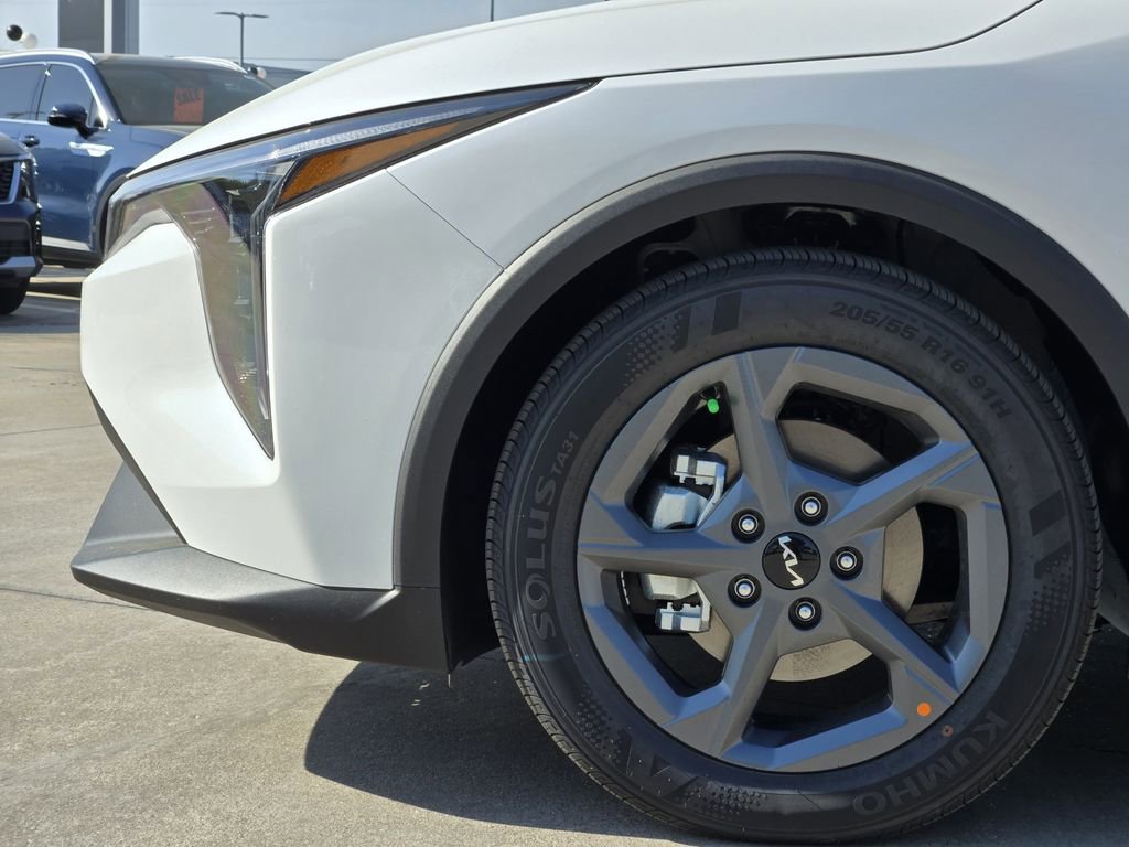 New 2026 Kia K4 FWD image 5