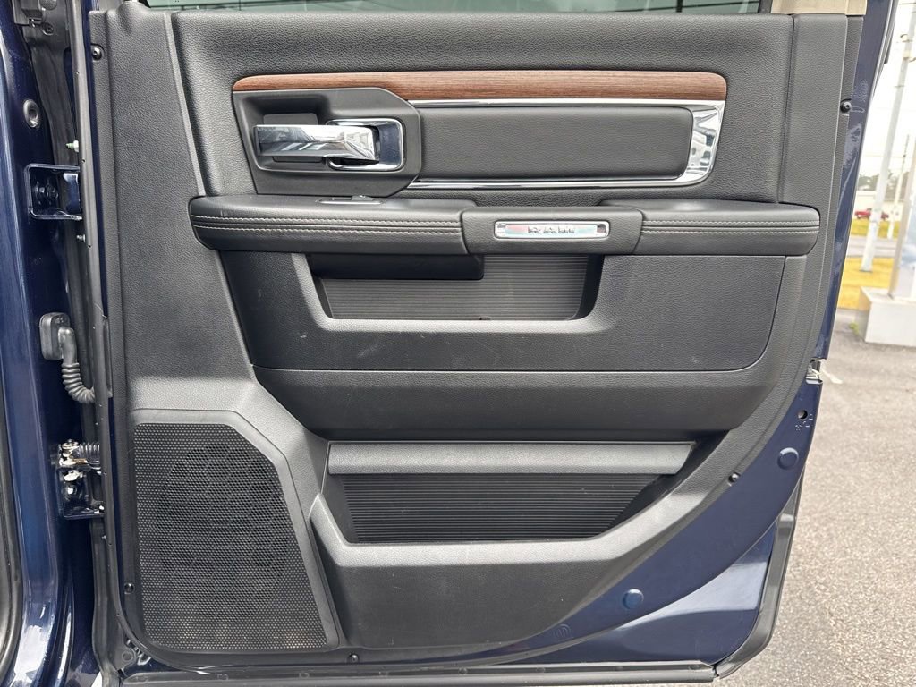 Used 2015 RAM 2500 Laramie w/ Convenience Group image 19