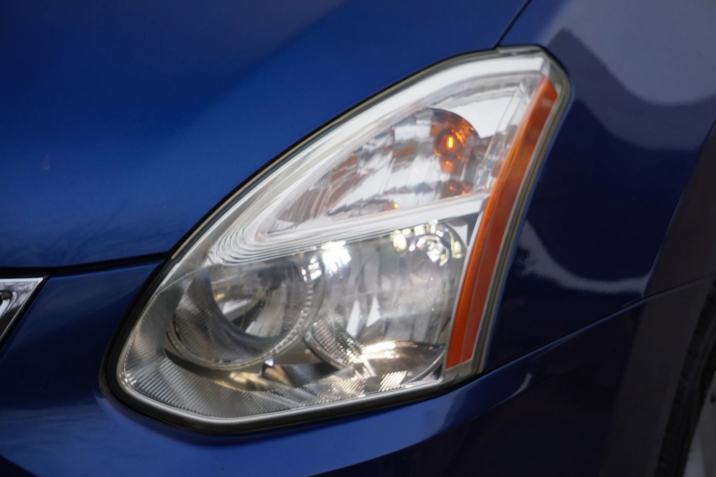 Used 2011 Nissan Rogue SV w/ SL Pkg image 35