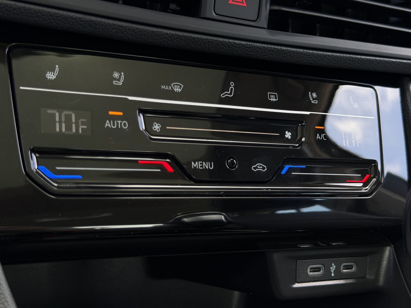 New 2026 Volkswagen Jetta SEL FWD image 21