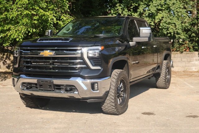Used 2024 Chevrolet Silverado 2500 LTZ