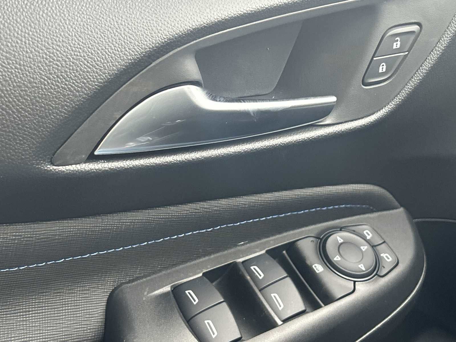 New 2026 Buick Envista Sport Touring FWD image 23