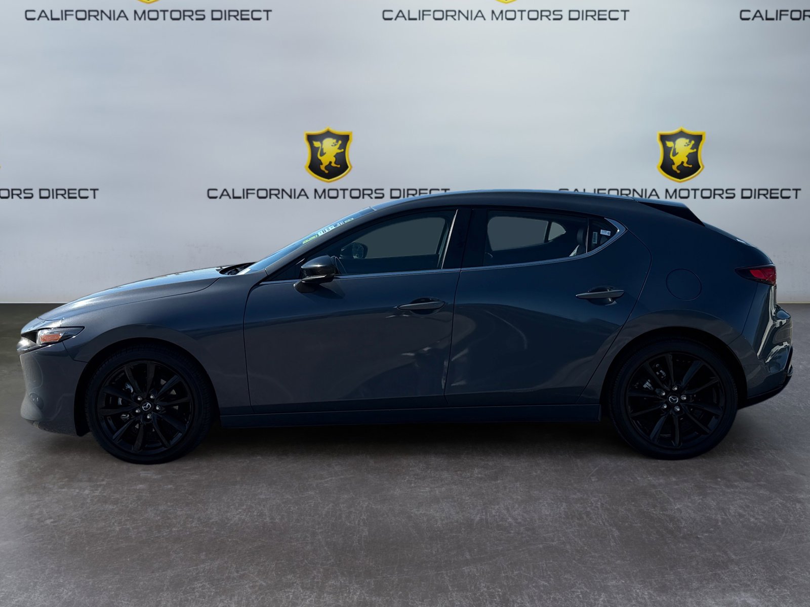 Used 2024 MAZDA MAZDA3 s image 2