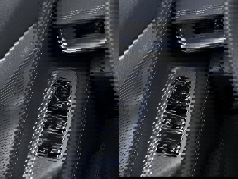 New 2025 Chevrolet Corvette Stingray Premium Conv w/ Z51 Performance Package image 46