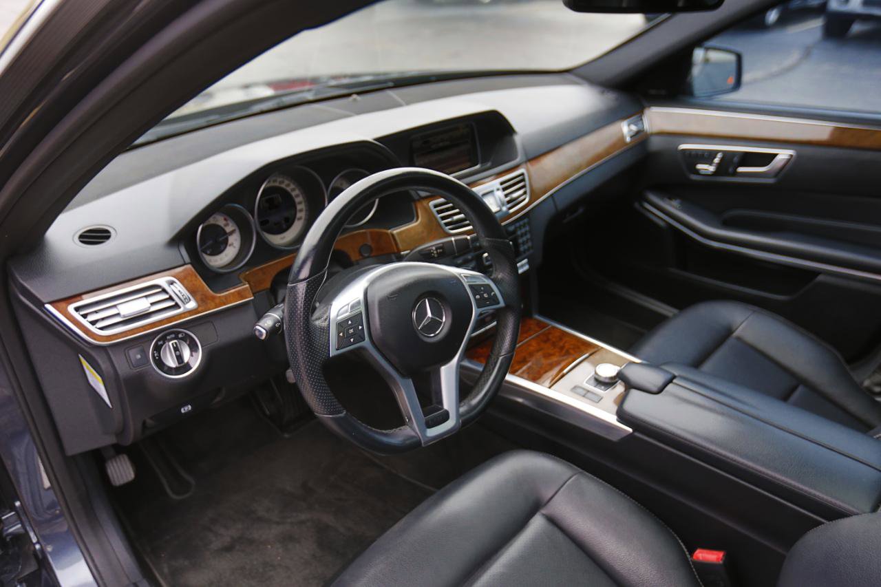 Used 2014 Mercedes-Benz E 350 4MATIC Sedan w/ Premium 1 Package image 4
