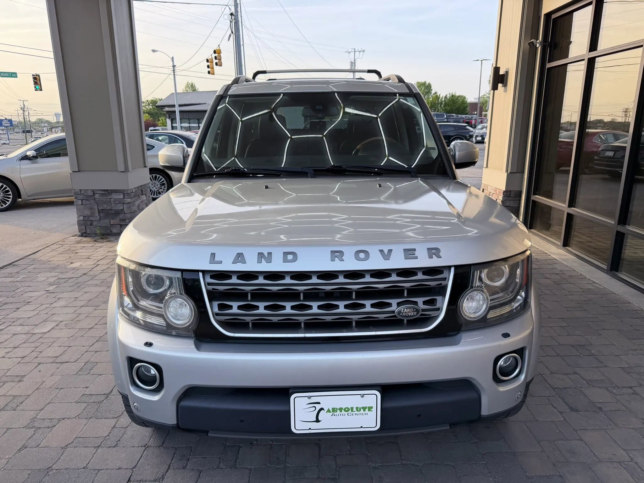 Used 2015 Land Rover LR4 HSE AWD/4WD image 58