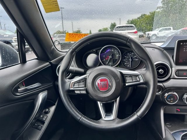 Used 2017 FIAT 124 Spider Classica RWD image 20