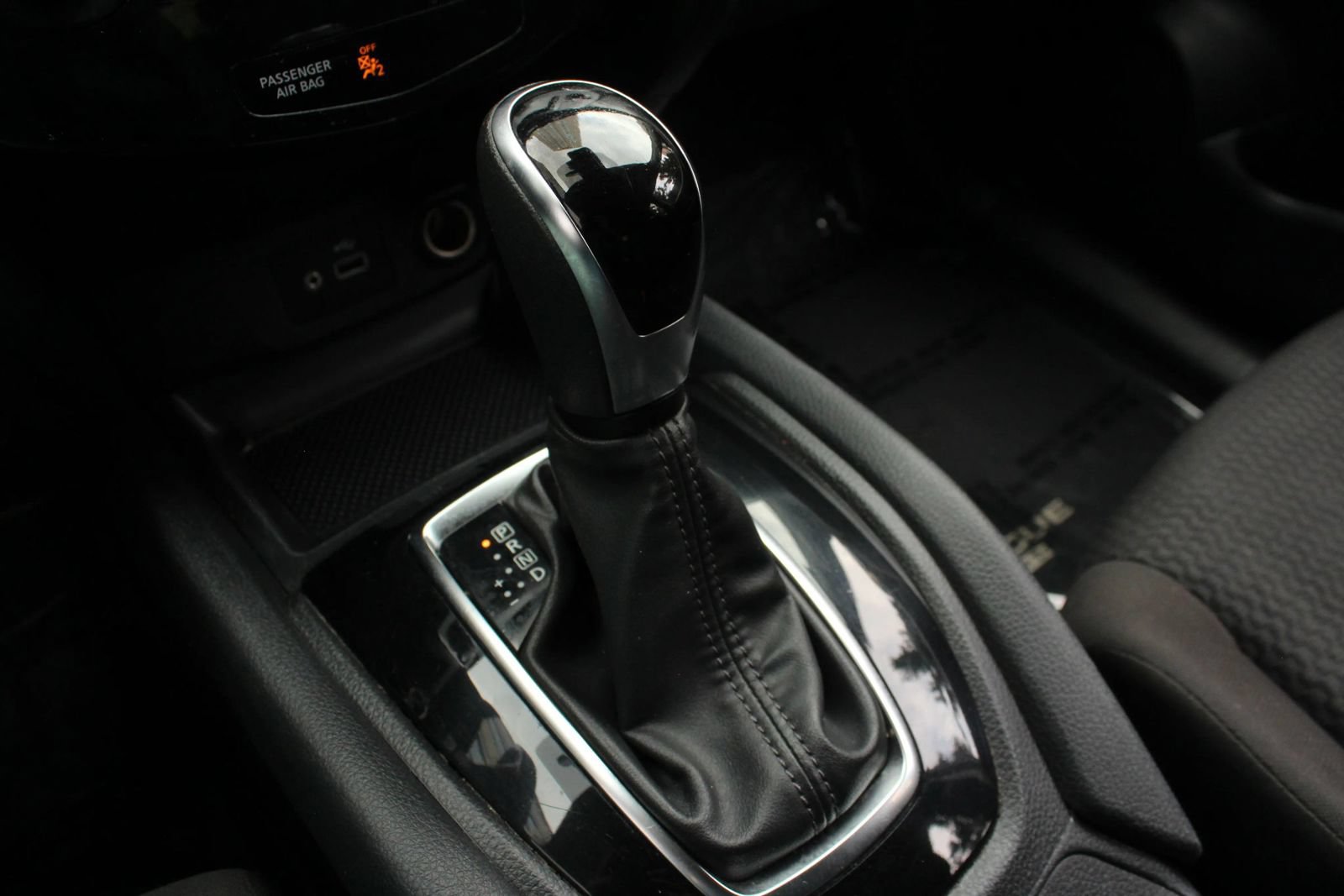 Used 2020 Nissan Rogue Sport S AWD/4WD image 35
