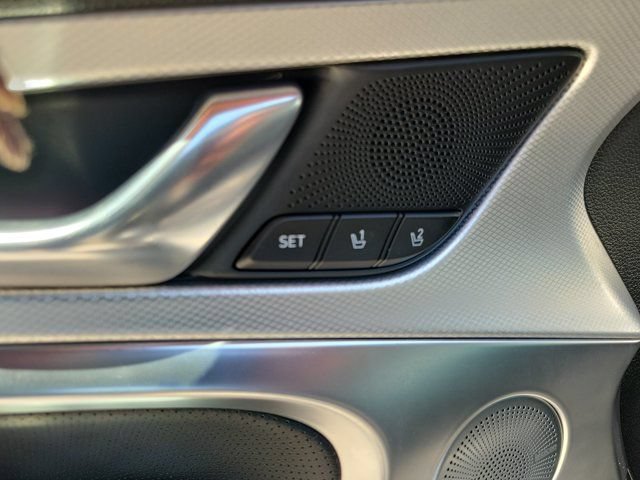 Certified 2026 Genesis G70 2.5T Prestige RWD image 19