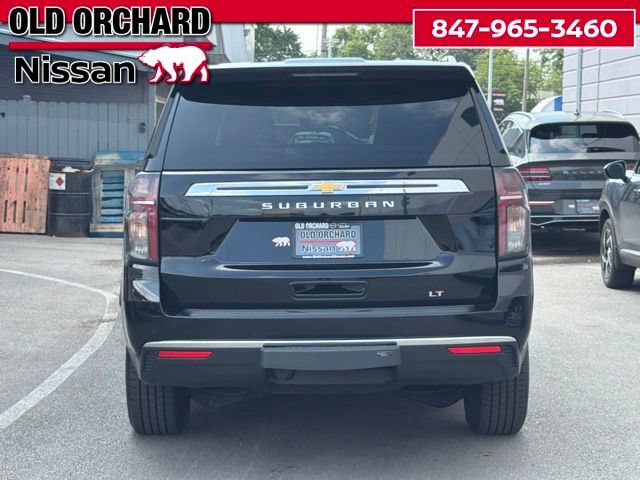Used 2022 Chevrolet Suburban LT AWD/4WD image 6