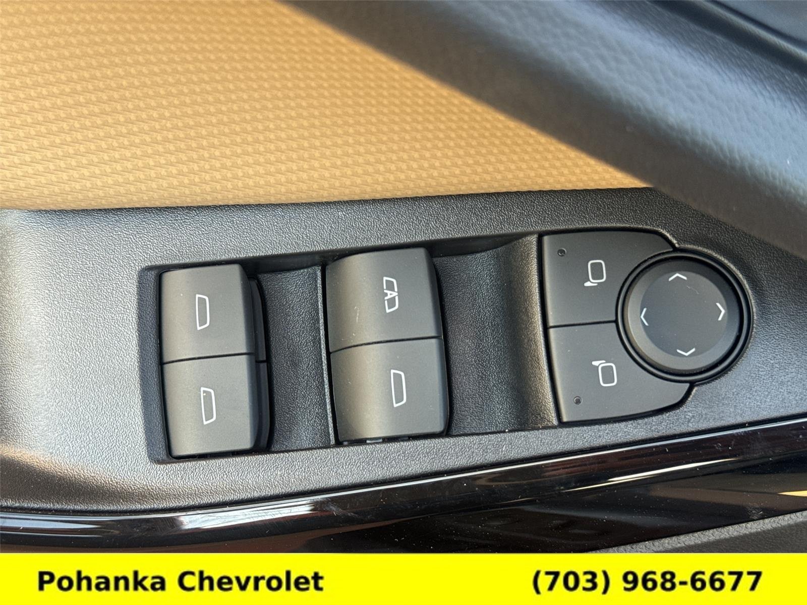 New 2027 Chevrolet Equinox ACTIV w/ Convenience Package III AWD/4WD image 23