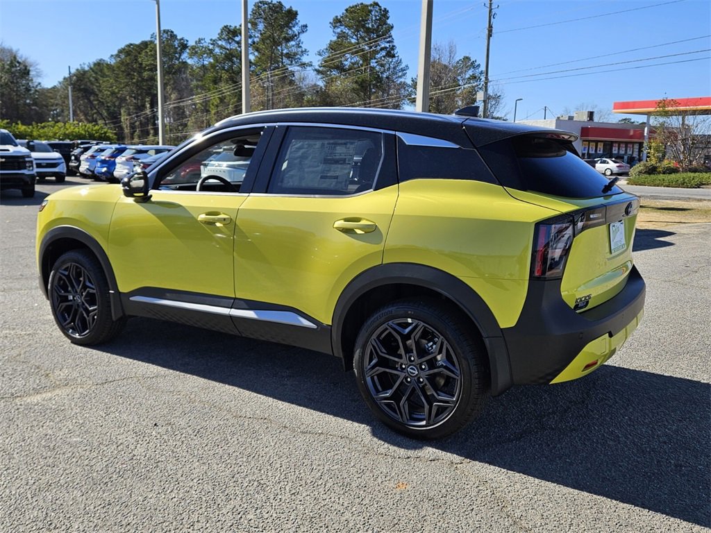New 2026 Nissan Kicks SR image 7