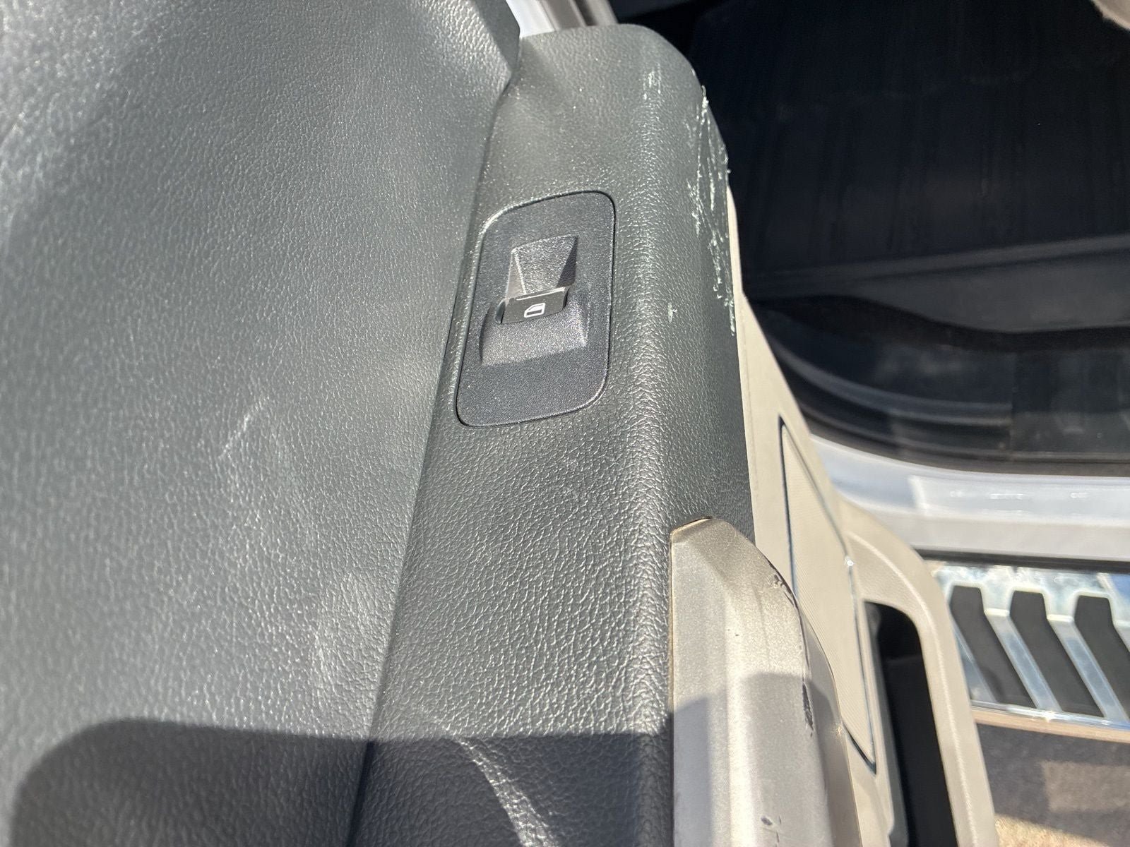 Used 2019 Ford F150 Lariat image 18