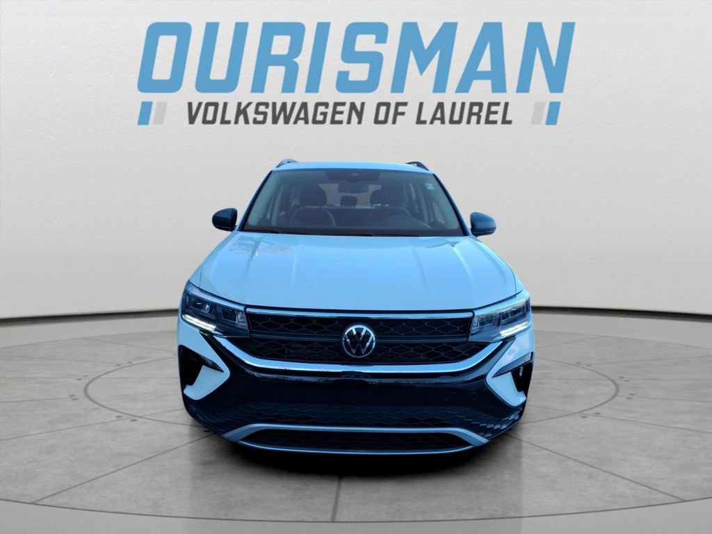 Used 2022 Volkswagen Taos S w/ IQ Drive S Package image 6