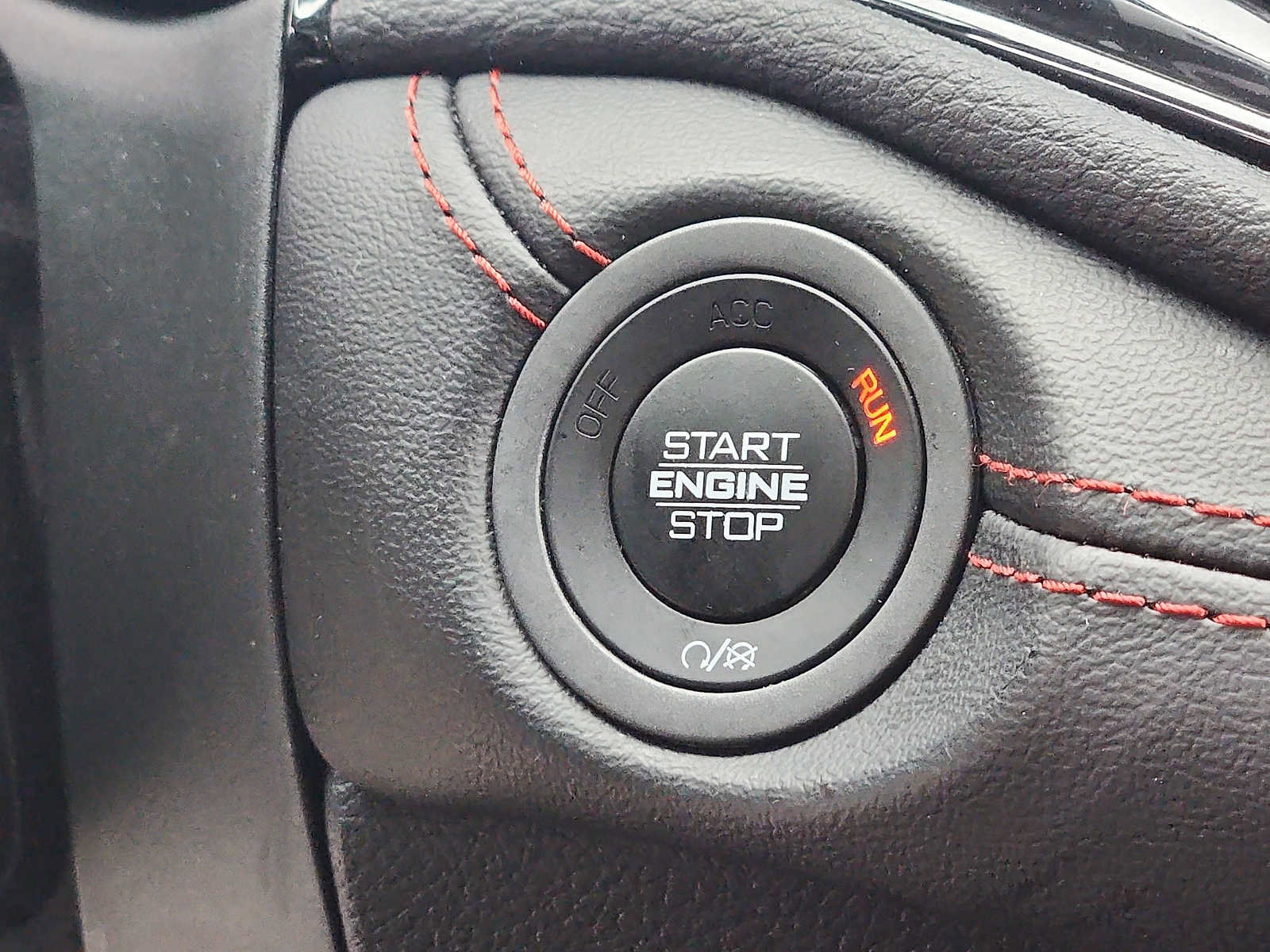 Certified 2025 Dodge Durango GT image 22