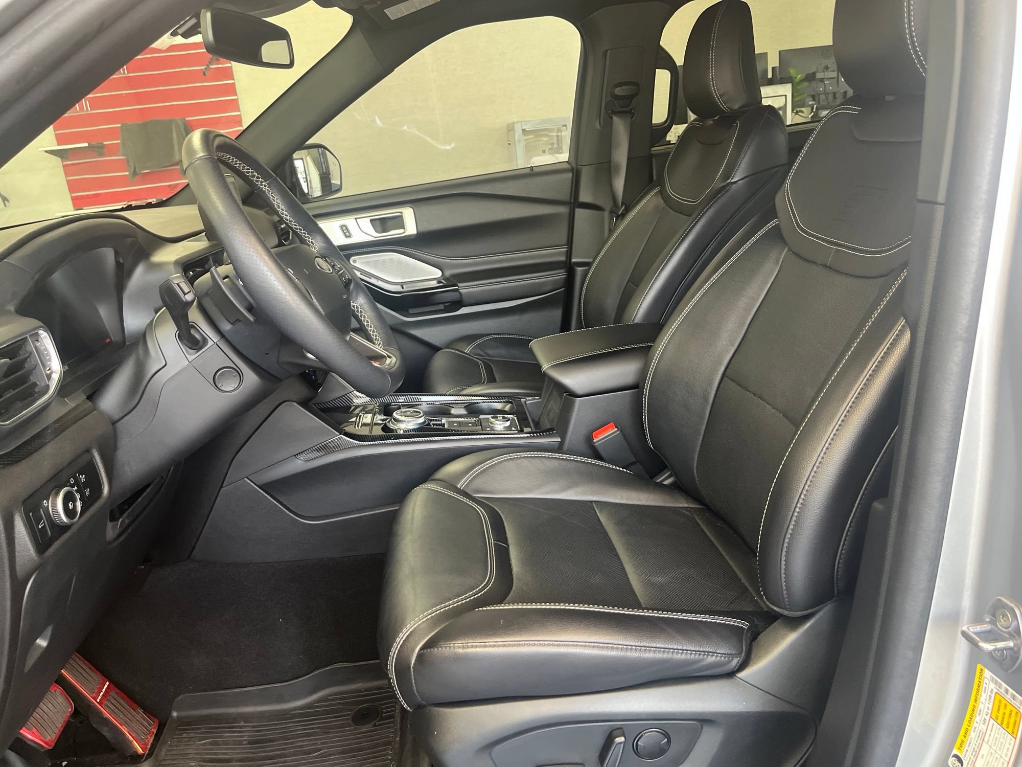Used 2023 Ford Explorer ST w/ Equipment Group 401A AWD/4WD image 7