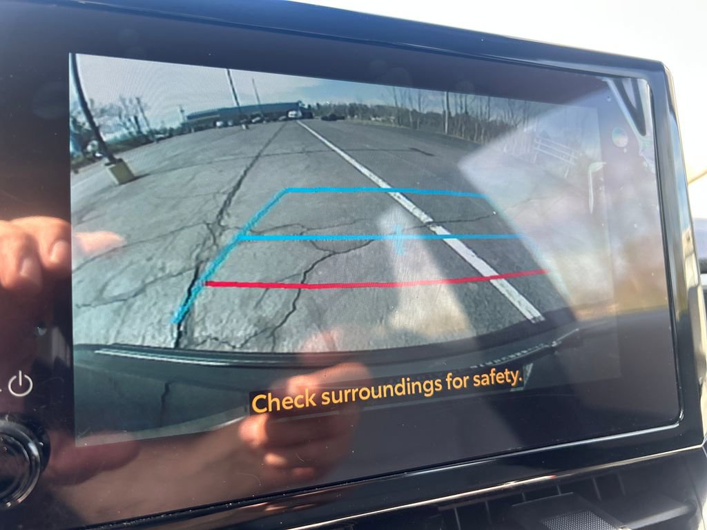 Certified 2025 Toyota Corolla Cross L FWD image 14