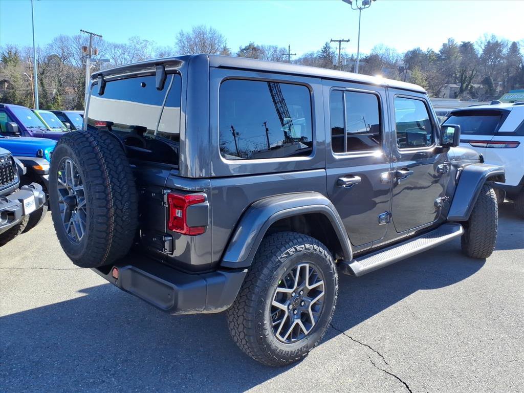 New 2026 Jeep Wrangler Sahara image 4