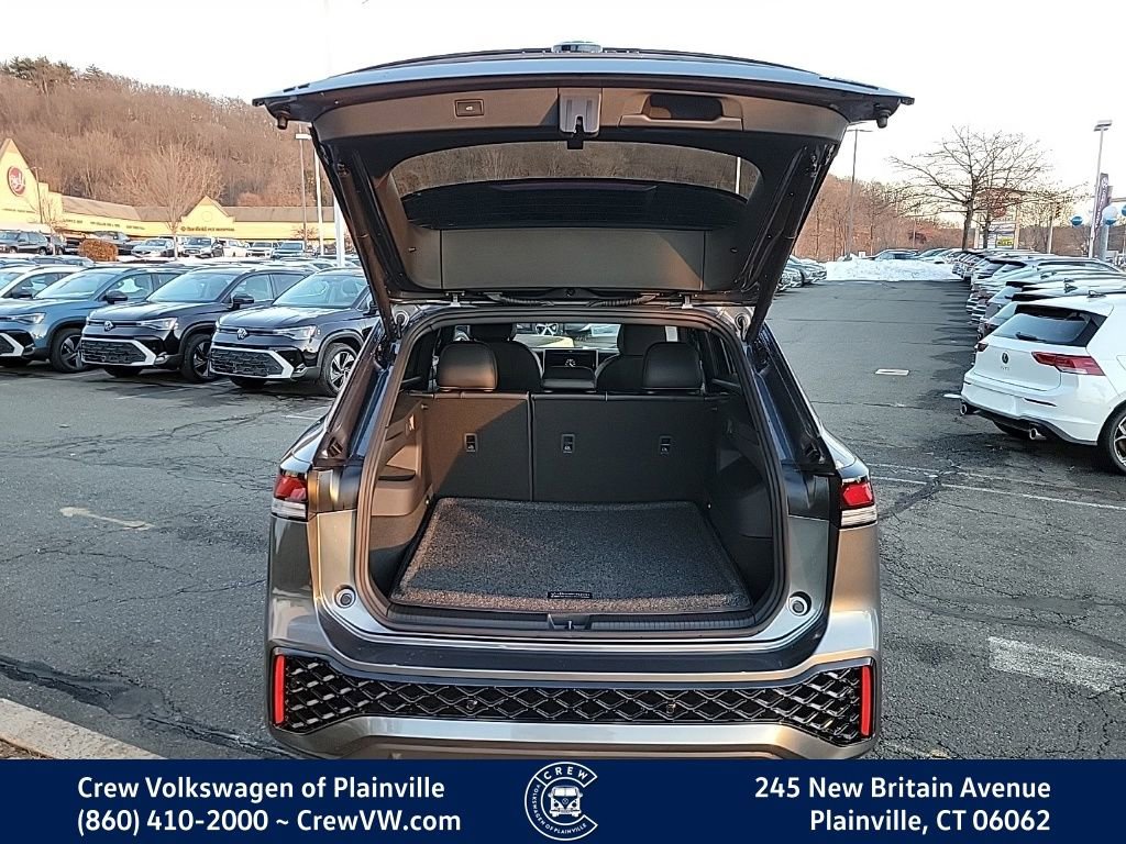 New 2026 Volkswagen Tiguan SE R-Line image 54