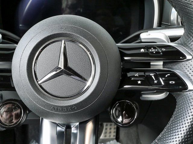 Used 2022 Mercedes-Benz SL 55 AMG 4MATIC image 13