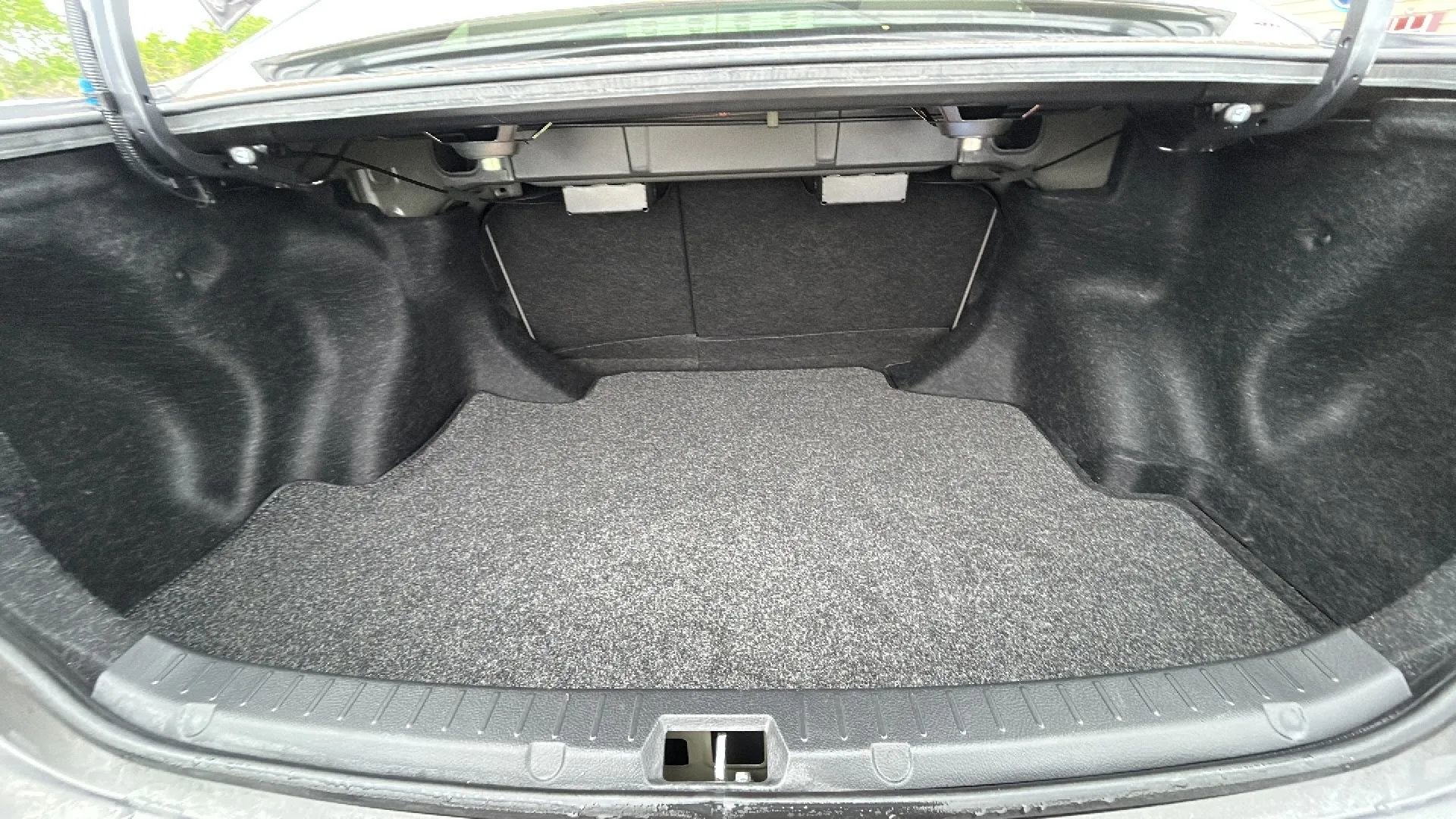 Used 2011 Toyota Corolla LE FWD image 26