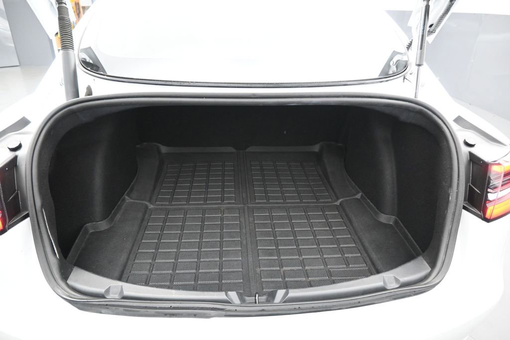 Used 2023 Tesla Model 3 Standard Range RWD image 28