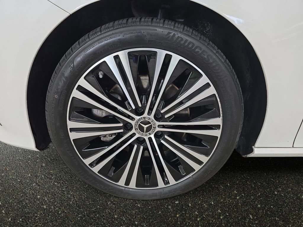 Used 2022 Mercedes-Benz CLA 250 image 31