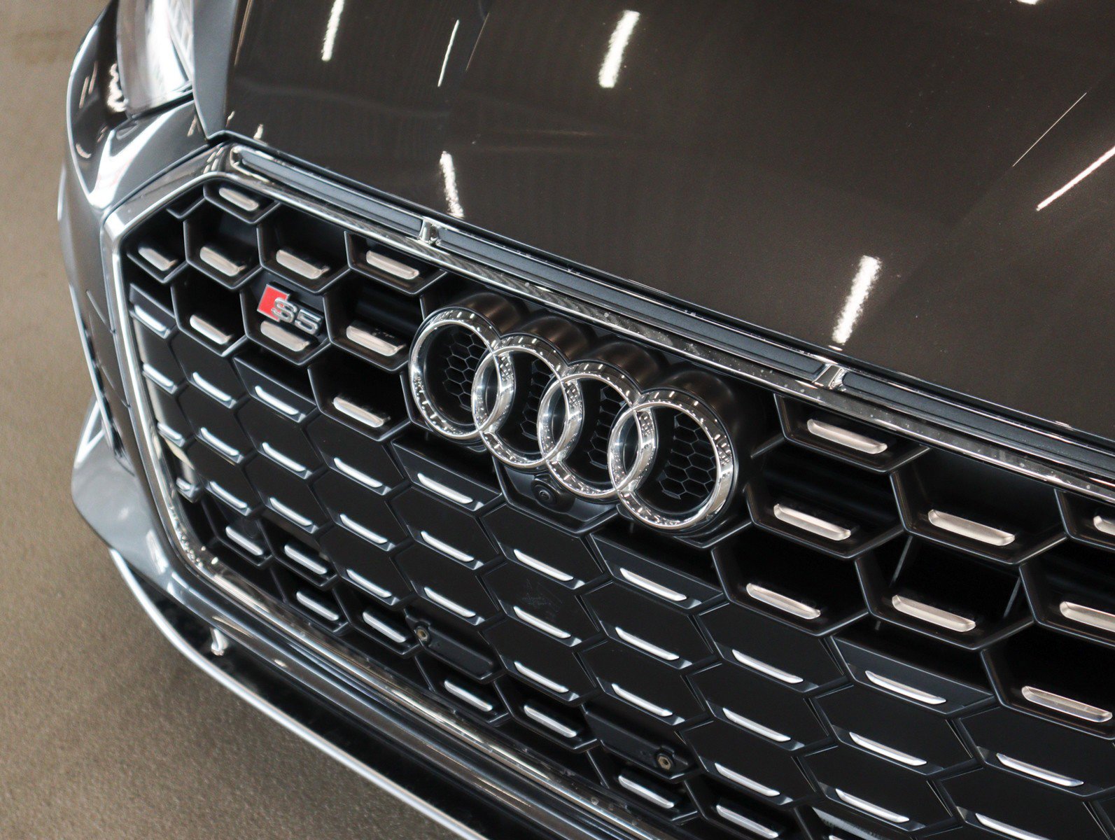 Used 2025 Audi S5 Premium Plus w/ Premium Plus Package image 27