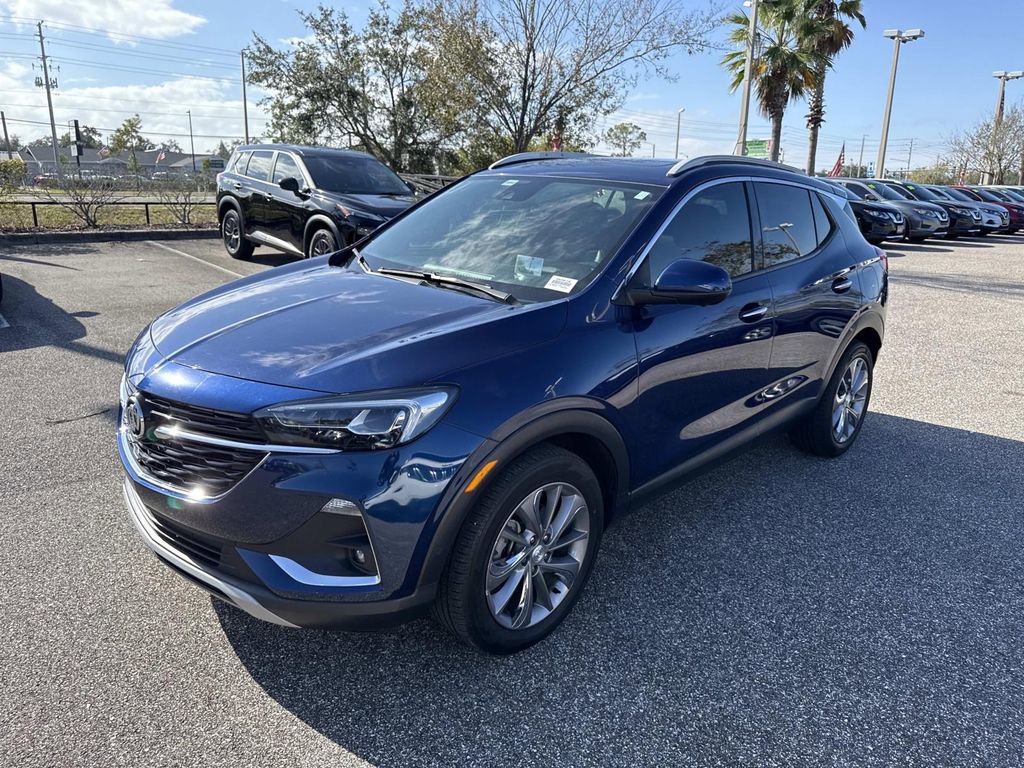 Used 2022 Buick Encore GX Essence w/ Advanced Technology Package image 8