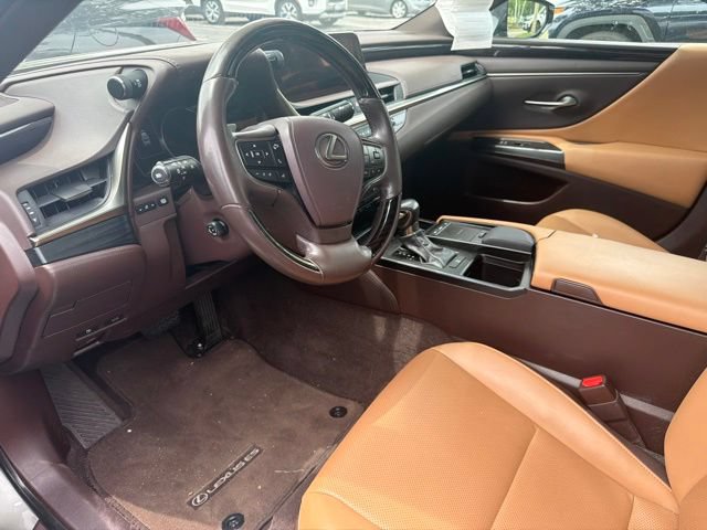 Used 2021 Lexus ES 250 w/ Premium Package AWD/4WD image 7