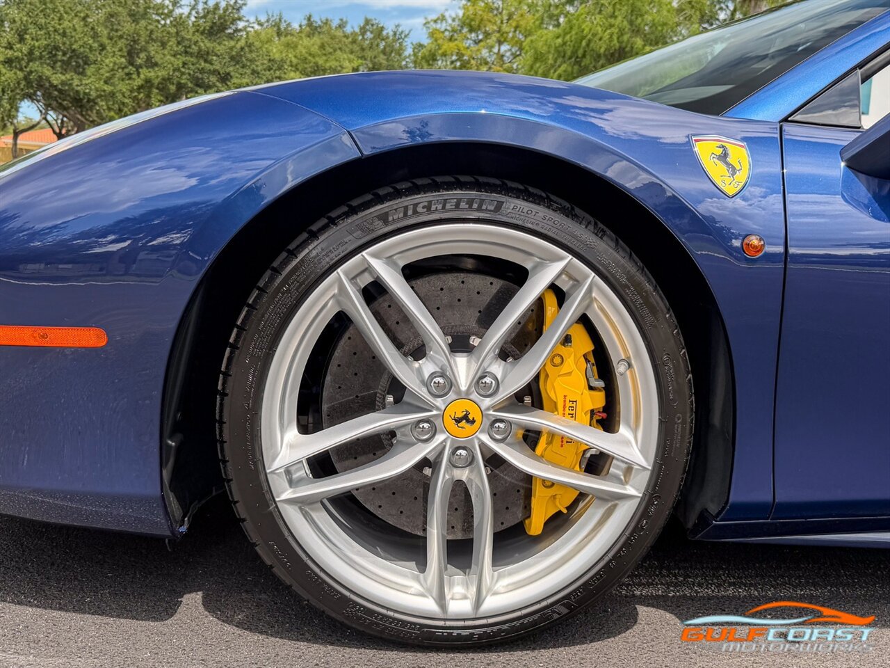 Used 2017 Ferrari 488 Spider RWD image 43