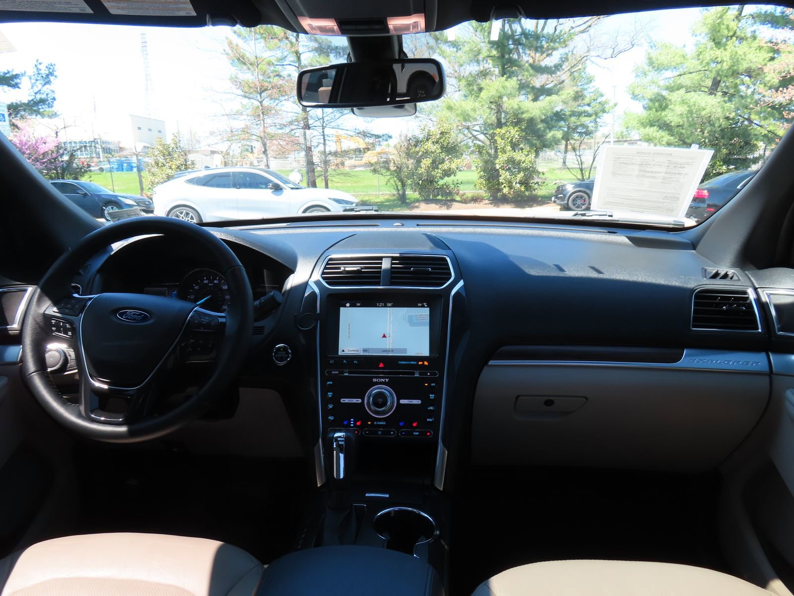 Used 2018 Ford Explorer Limited w/ Equipment Group 301A image 14