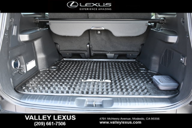 Used 2025 Lexus GX 550 AWD/4WD image 19
