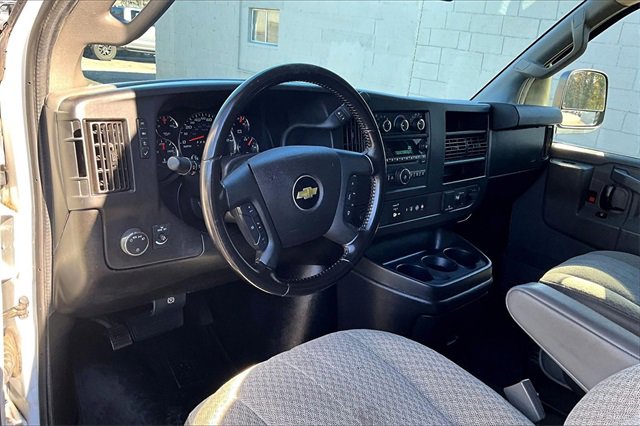 Used 2020 Chevrolet Express 3500 LS image 13