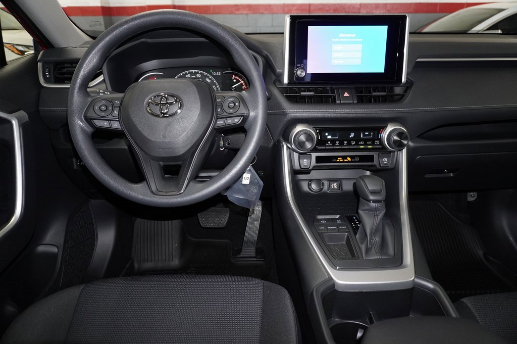 New 2025 Toyota RAV4 LE image 9