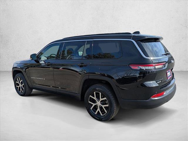 Used 2024 Jeep Grand Cherokee L Limited w/ Luxury Tech Group II image 8