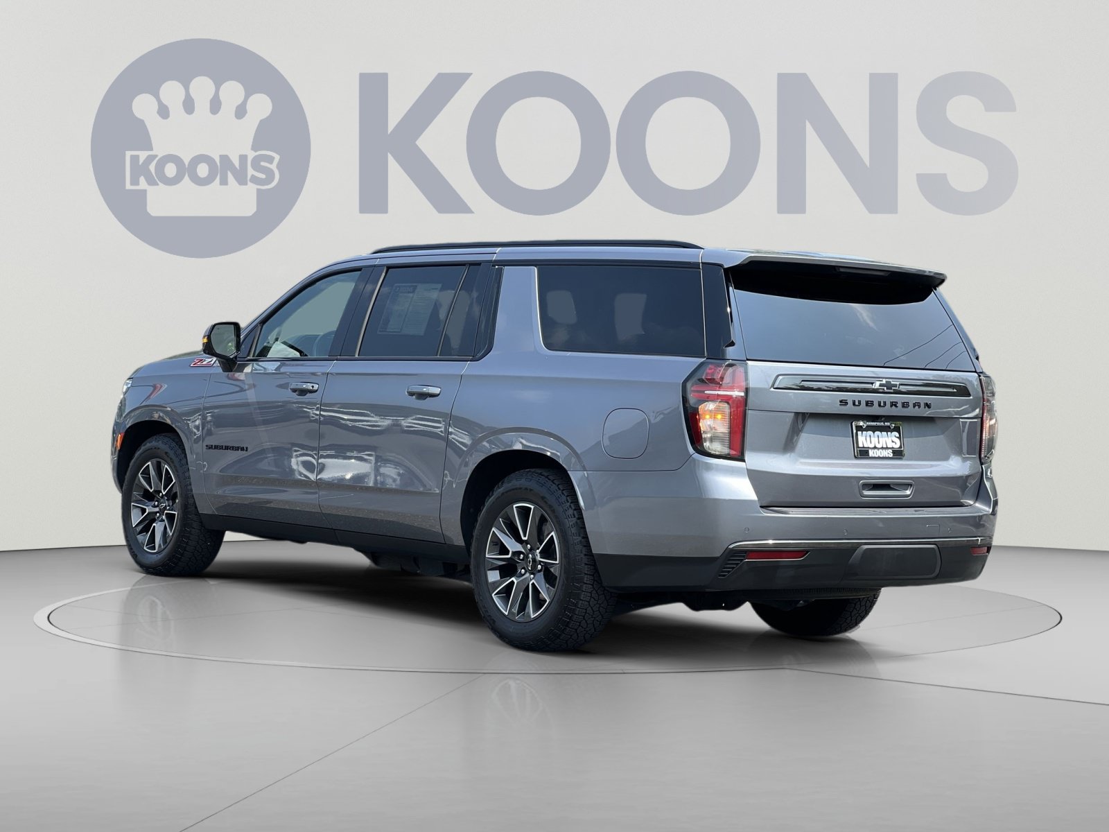 Used 2022 Chevrolet Suburban Z71 w/ Z71 Off-Road Package AWD/4WD image 7