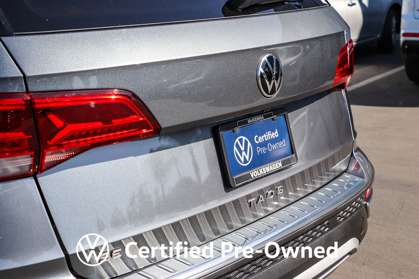 Certified 2023 Volkswagen Taos SE w/ Panoramic Sunroof Package FWD image 11