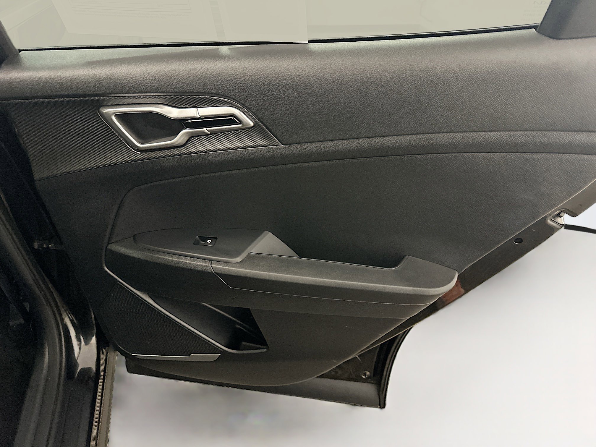 Used 2024 Kia Sportage LX image 30