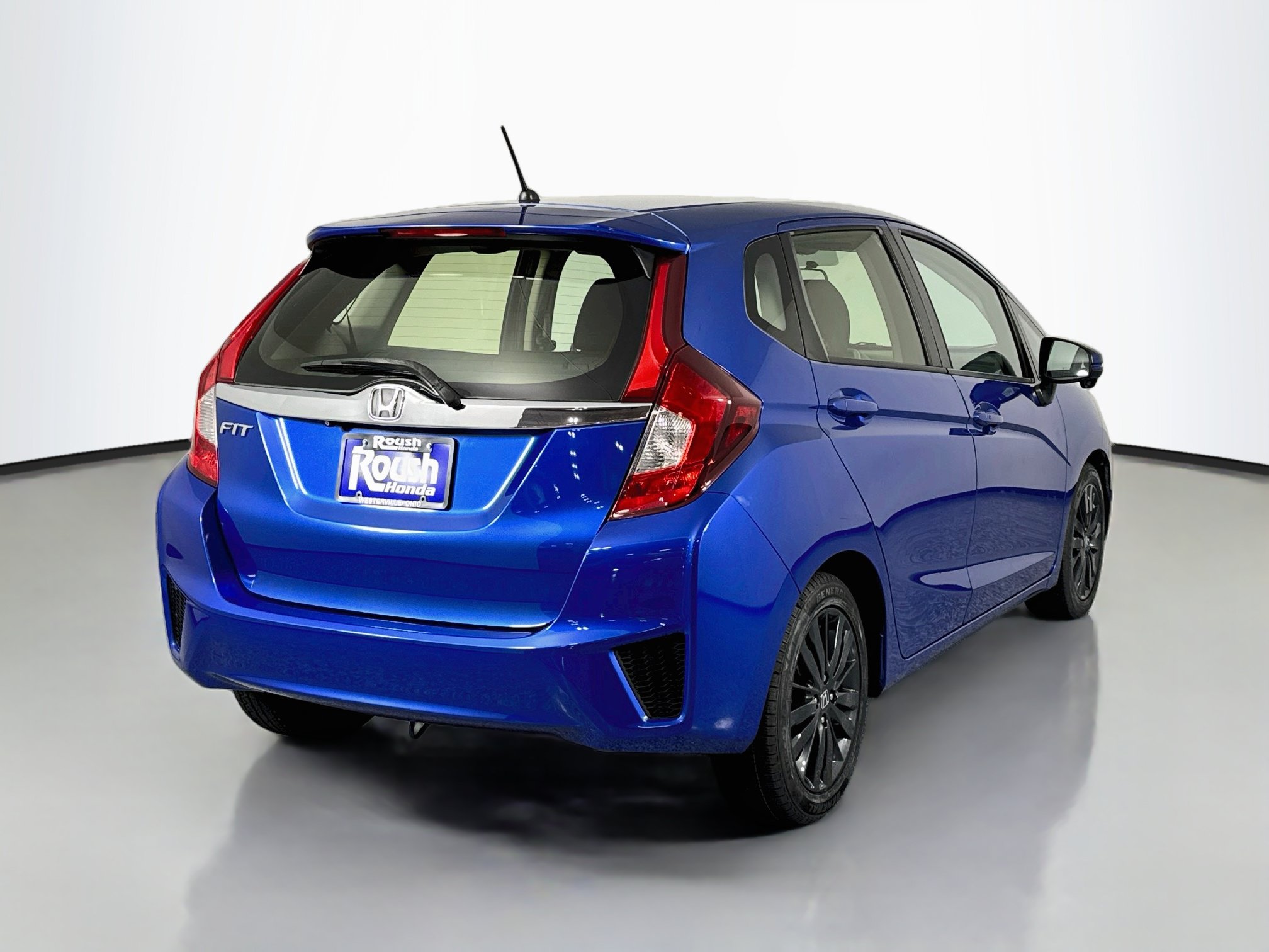 Used 2016 Honda Fit EX image 5