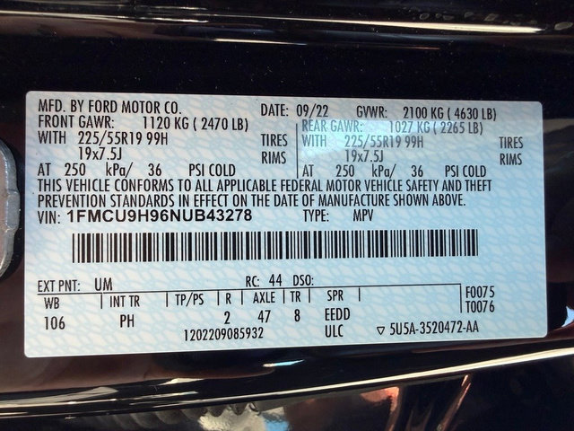 Used 2022 Ford Escape SEL w/ SEL Stealth AWD Package image 23