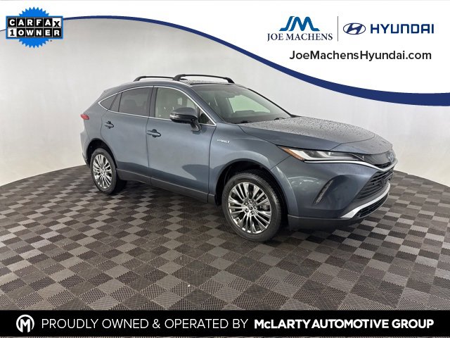 Used 2021 Toyota Venza Limited w/ Advanced Technology Package image 3