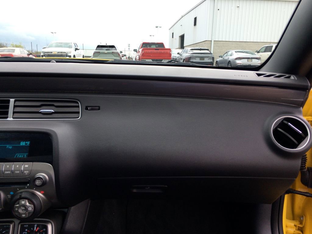 Used 2010 Chevrolet Camaro SS w/ RS Package image 13