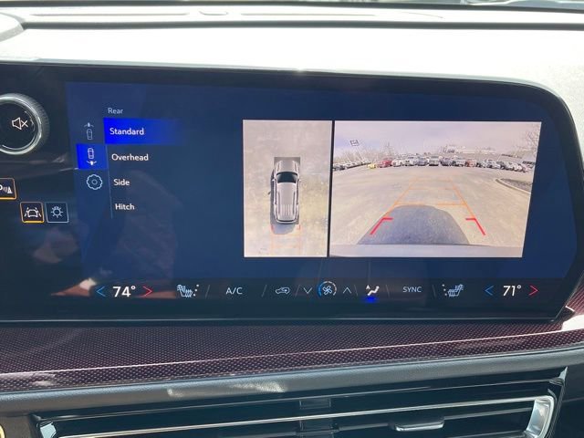 New 2026 Chevrolet Traverse Z71 w/ Driver Confidence Package image 11