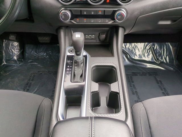 Used 2025 Nissan Sentra SV FWD image 18