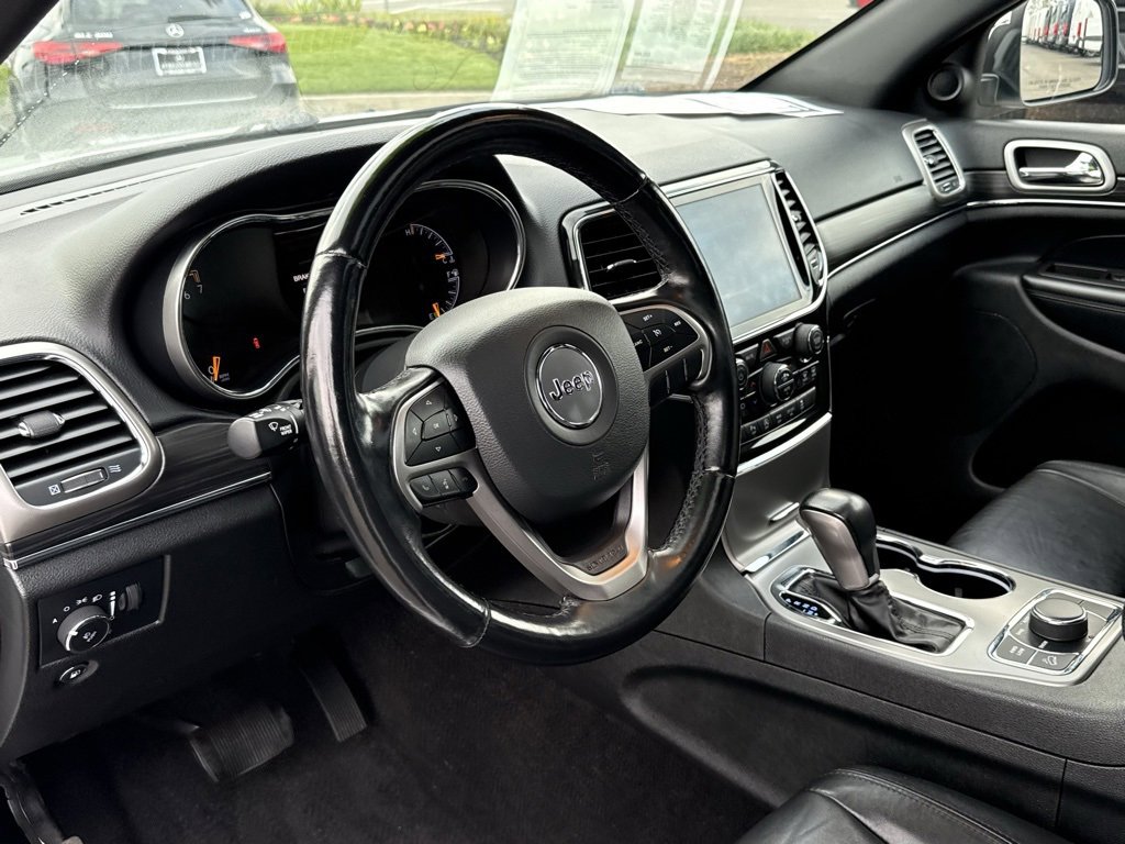 Used 2022 Jeep Grand Cherokee Limited image 21
