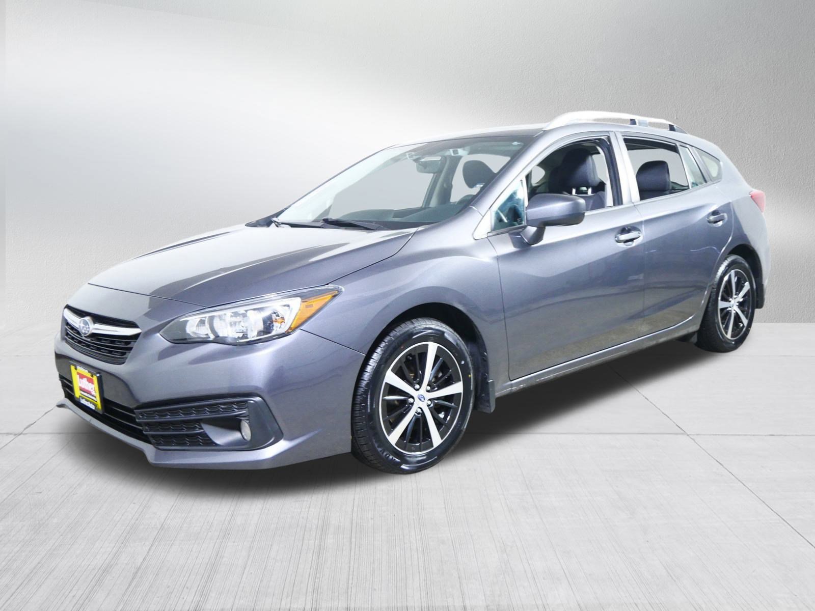 Used 2022 Subaru Impreza 2.0i Premium image 3